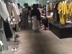-URBAN REVIVO(深圳华润万象天地店)