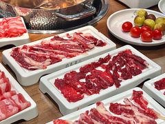 -来龍儿鲜切牛肉自助老火锅