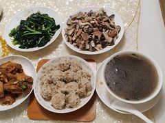 -汇慈安·高端自营月嫂(武汉月子尊享店)