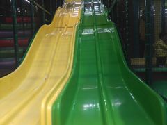 -蒙特利亲子乐园