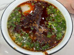 -伊穆祥牛肉面总店·清真