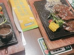 -豪客来牛排(空港华联店)