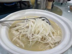 萝卜丝煮鱼丸-饭怕鱼(阳光100店)