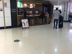 -星巴克(广州中华广场B1层店)