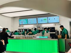 -沪上阿姨·臻选茶饮(上海环球港店)