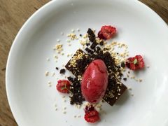 Must&nbsp;have&nbsp;chocolate-植物园哈利亚餐厅