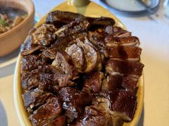 -八府香鸭·啫啫煲(华山路店)