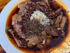 红油舌片-温记府廟豆汤饭·始于1955年(海椒店)