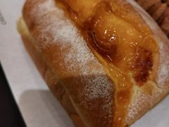 -HOT CRUSH趁热集合·现烤面包(环球港店)