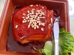 鸿运樱桃肉-大鸿运酒店·苏州菜·松鼠桂鱼(观前街店)