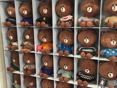 -LINE FRIENDS Garosu-gil Flagship Store