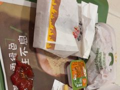 -麦当劳(乳山路店)