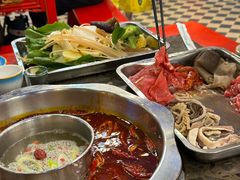 -金鼎雪山牦牛杂火锅(理县总店)