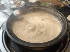 -大匠工房古船木艺术餐厅·猪肚鸡专门店(长白仙岛店)