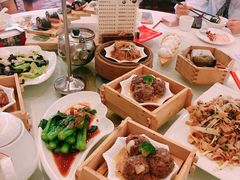 -颐东国宴大酒店