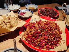 -泥糊破店小酒馆·团建聚餐(南京西路店)