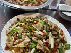 -盐府老街兔(三八路店)