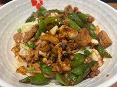 辣椒炒肉拌面-阳阳中国饭(北京荟聚店)