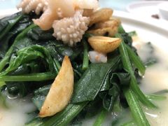 -皇城根·烤鸭·鱼头·家常菜(欧亚大观乐活城店)