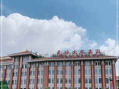-灵玲国际马戏城