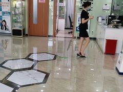 -茂菊口腔连锁(浦东南路店)