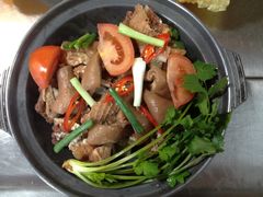 红焖羊肉煲-甜来羊肉馆(水仙园店)