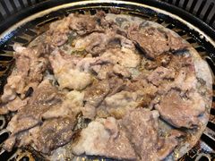 -豚豚猪村烤肉·韩国烤肉(总店)