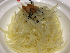 松仁土豆丝-喜家德虾仁水饺(华强天虹店)
