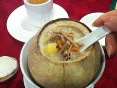 椰皇杂菌汤-佛有缘素食馆·荔湾老字号(陈家祠首店)