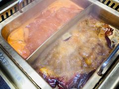 -东巴婆婆云南鱼豆花火锅(大东门店)