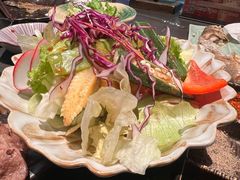 -铭牛烧肉·和牛海鲜自助(高新月牙湖店)