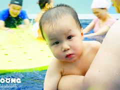 -龙格亲子游泳俱乐部(泊富中心)
