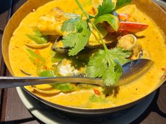 -大头虾越式风味餐厅(光明广场店)