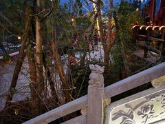 -楠柏弯休闲山庄(梨花溪店)