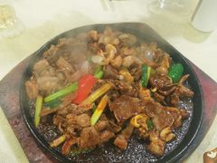 -标记美食新鲜猪杂(兴南大道店)