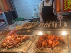 -四囍码头海鲜烧烤自助火锅(外滩南京东路悦荟广场店)