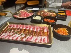 -KING KU卿古·炭火烤肉(临平银泰城店)