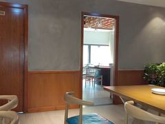 -山丹丹西北菜(金贸大厦店)