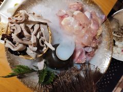 -洪氏嗨捞·广东猪肚鸡·椰子鸡火锅(西咸万象城店)