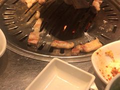 -韩聚屋韩国烤肉餐厅(新北万达店)