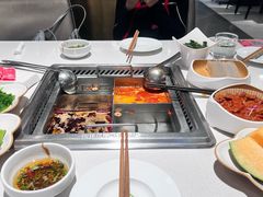 -海底捞火锅(长宁路龙之梦店)