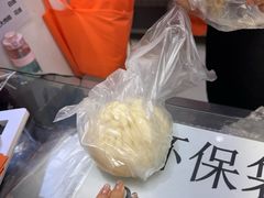 -白玉兰食品甜凤店(合生汇店)