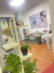 -姿美美容店