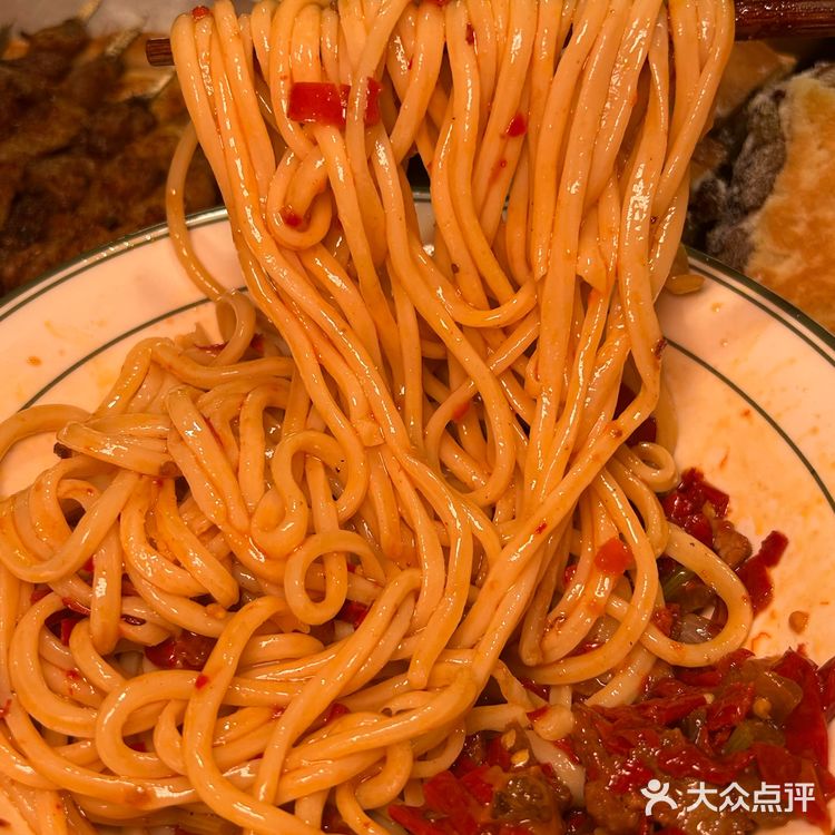 成都！九眼桥！个人觉得无法超越的新疆菜…