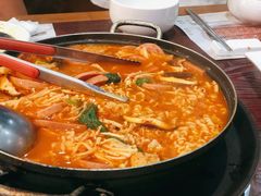 部队火锅-明成宫韩国料理(沃尔玛购物广场店)
