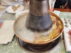 -楼外楼大刀肉传统火锅(西安大路店)