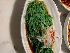 -初蓉丨遇见新川菜(亲贤街荣耀店)
