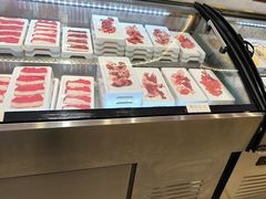 -嘎琉鲜切牛肉自助火锅