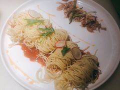 鸡丝拌面-桂满陇天书(南京德基旗舰店)