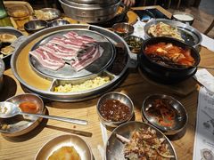 -姜虎东白丁烤肉(虹桥天地店)